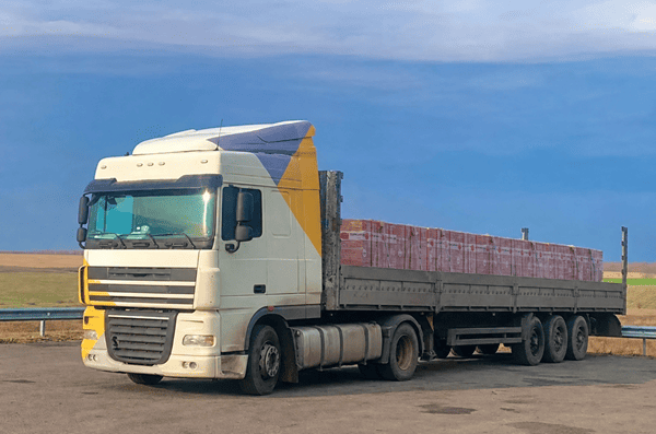 Вантажні перевезення DAF 20т/13.7м у Києві