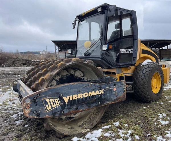 Каток JCB 16 т