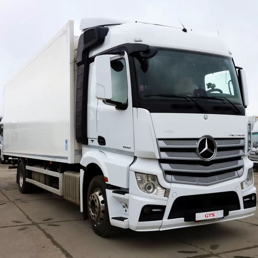 Вантажні перевезення Mercedes 5т/36м3 у Києві